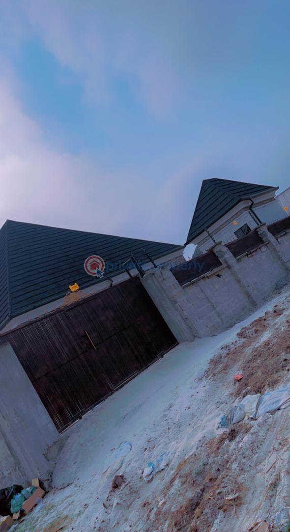 4 bedroom Block Of Flats For Sale Otokutu Warri Delta State Warri Delta - 1