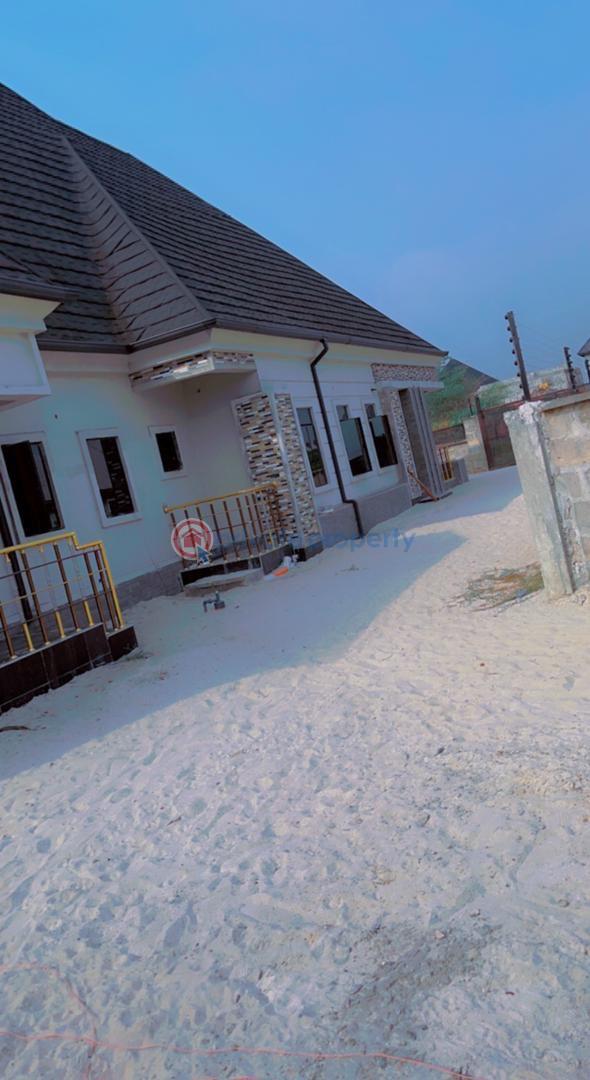 4 bedroom Block Of Flats For Sale Otokutu Warri Delta State Warri Delta - 2