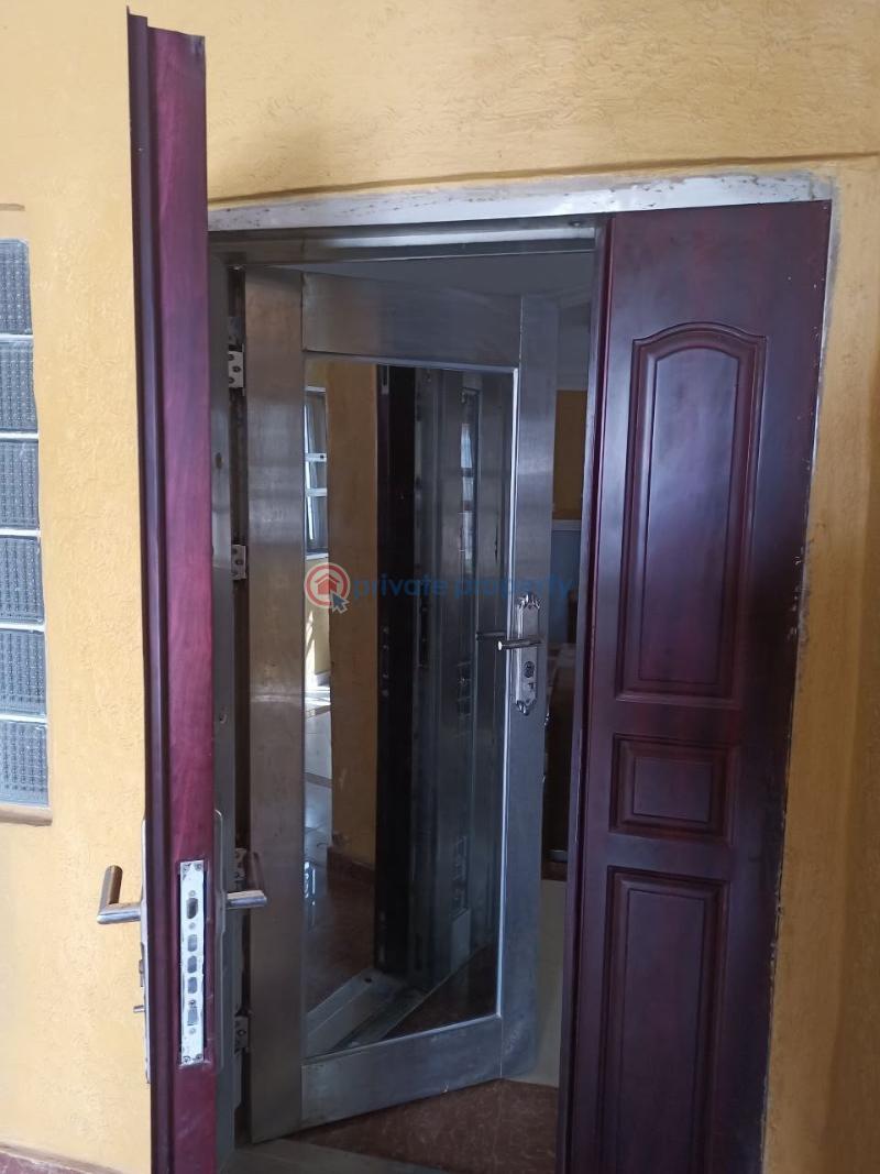 4 bedroom Bungalow For Rent Abese Elebu Oluyole Extension Akala Express Ibadan Oyo - 8