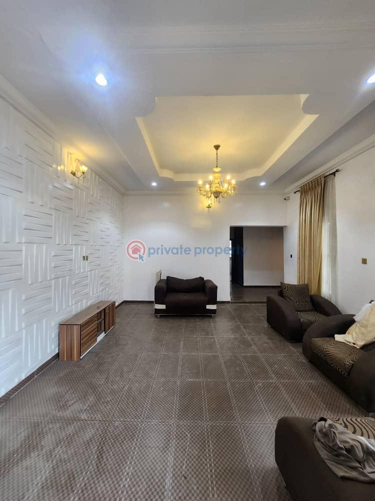 4 bedroom Detached Duplex For Rent Along Lekki Expressway Lagos - 3