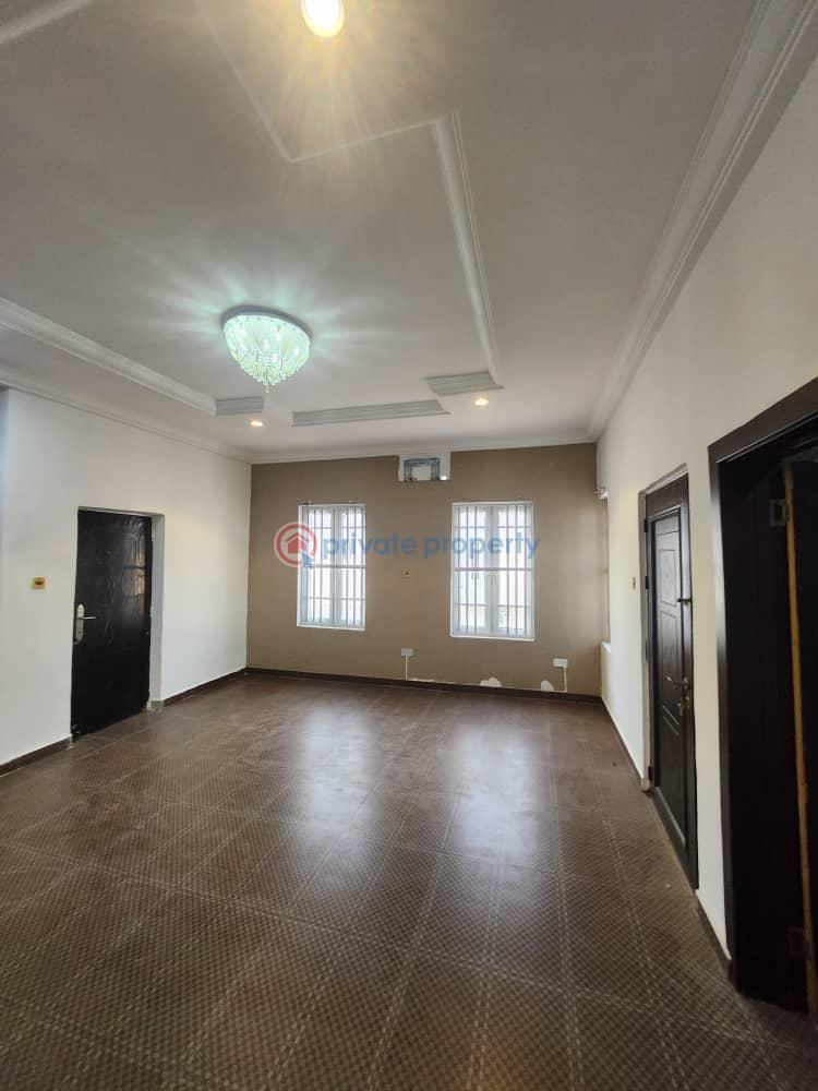 4 bedroom Detached Duplex For Rent Along Lekki Expressway Lagos - 10