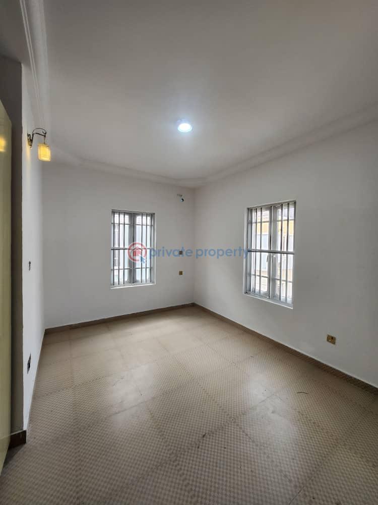 4 bedroom Detached Duplex For Rent Along Lekki Expressway Lagos - 5