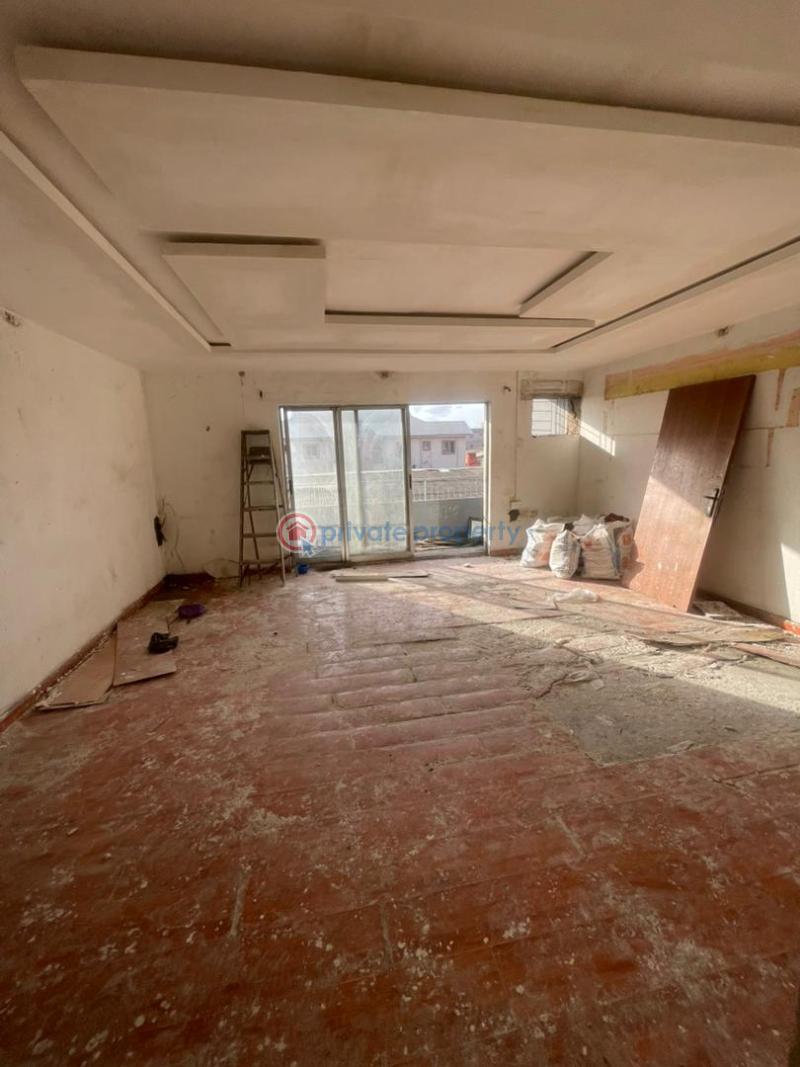 4 bedroom Semi detached Bungalow For Sale Wuse. Zone 1-7 Abuja Phase 1  - 2