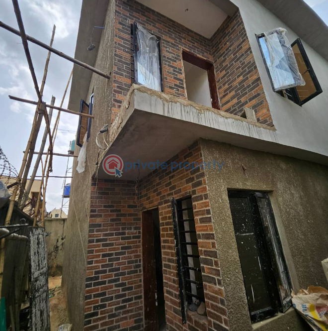 4 bedroom Semi detached Duplex For Sale Magodo GRA Phase 2 Kosofe/Ikosi Lagos - 2