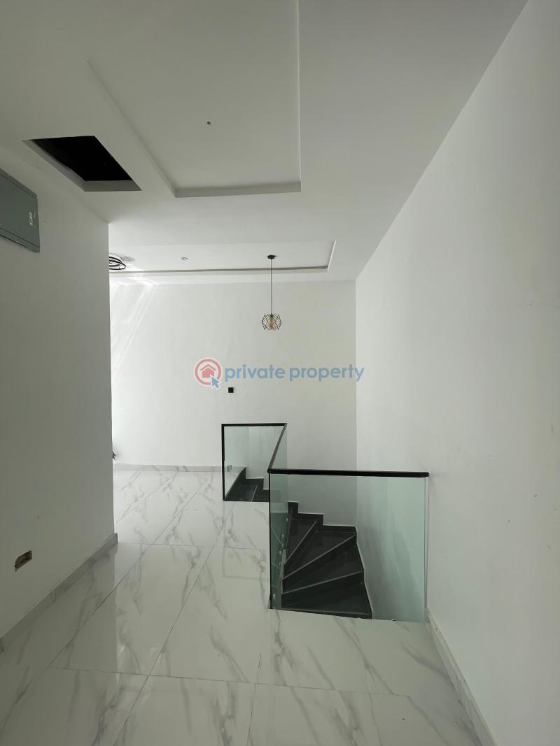 4 bedroom Semi detached Duplex For Sale Ikota Lekki Lagos - 3