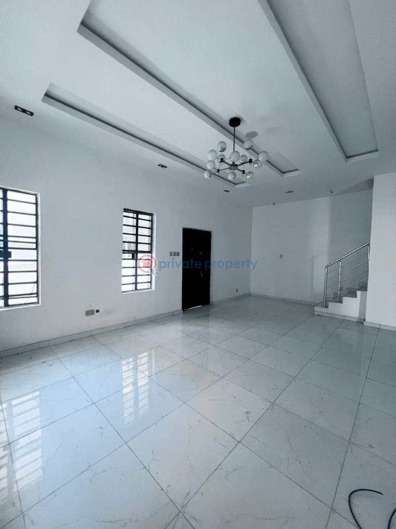 4 bedroom Semi detached Duplex For Sale Chevron Drive Lekki Lagos - 4