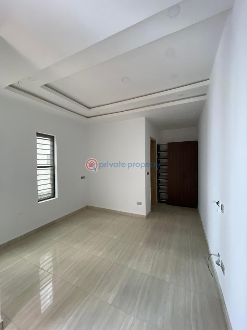 4 bedroom Detached Duplex For Sale Estate Ikota Lekki Lagos - 3