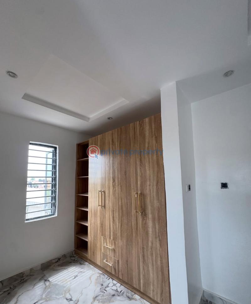 4 bedroom Semi detached Duplex For Sale Woji New Layout Port Harcourt Rivers - 5