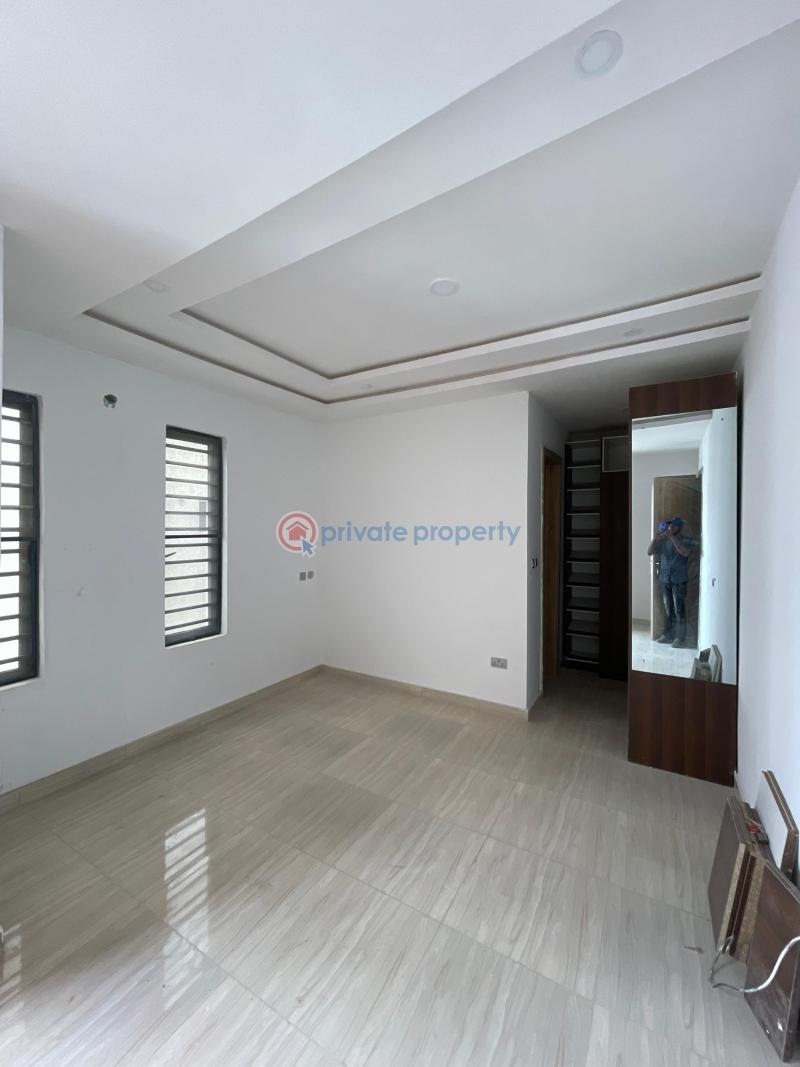 4 bedroom Detached Duplex For Sale Estate Ikota Lekki Lagos - 1