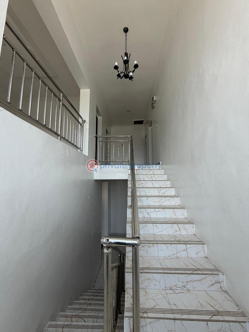 4 bedroom Semi detached Duplex For Sale Kolapo Ishola Gra, Akobo Akobo Ibadan Oyo - 5