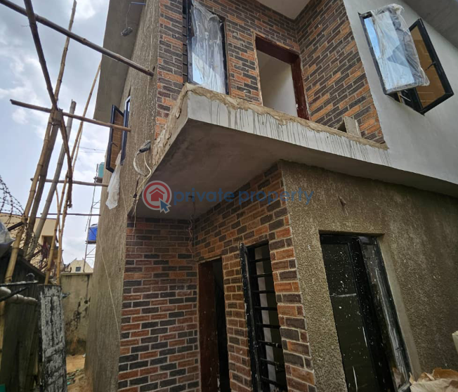4 bedroom Duplex For Sale Magodo Gra Phase 2 Ikosi-ketu Kosofe/Ikosi Lagos - 0
