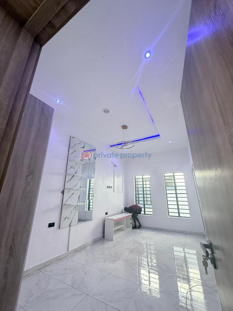 4 bedroom Semi detached Duplex For Rent Ikota Gra Ikota Lekki Lagos - 7