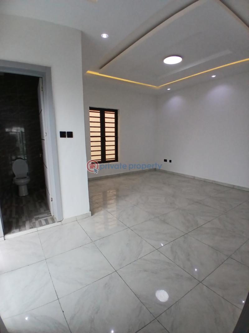 4 bedroom Semi detached Duplex For Sale Ogudu Gra Phase2 Ogudu GRA Lagos - 8