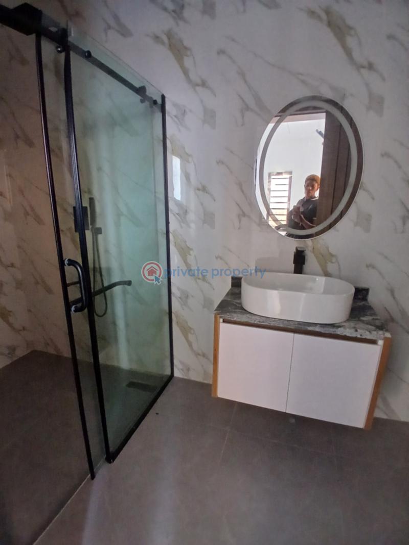 4 bedroom Semi detached Duplex For Sale Ogudu GRA Lagos - 8