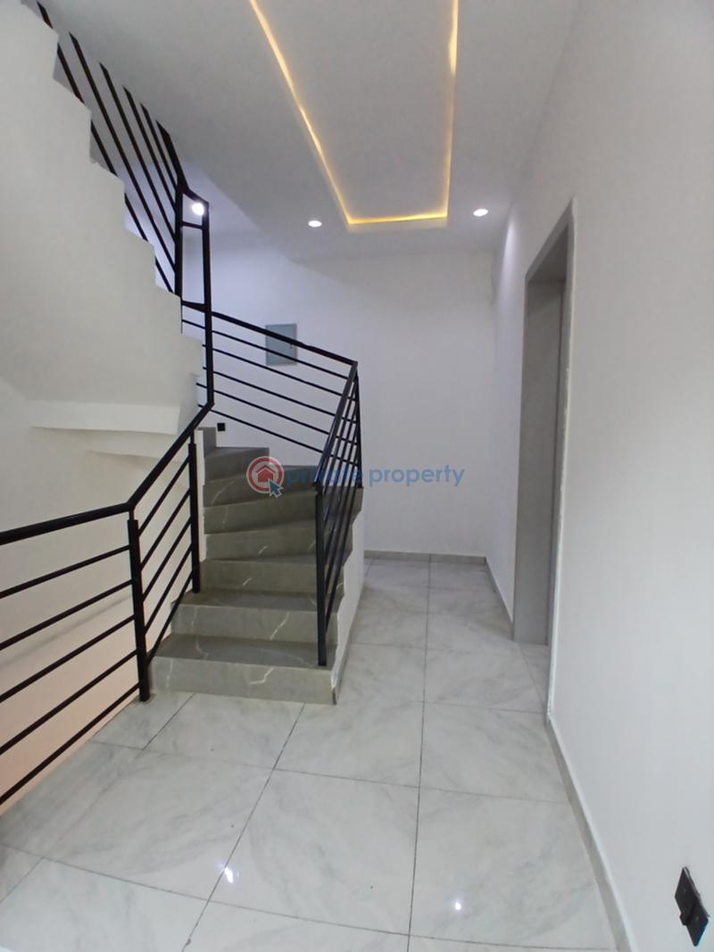 4 bedroom Semi detached Duplex For Sale Ogudu Gra Phase2 Ogudu GRA Lagos - 17