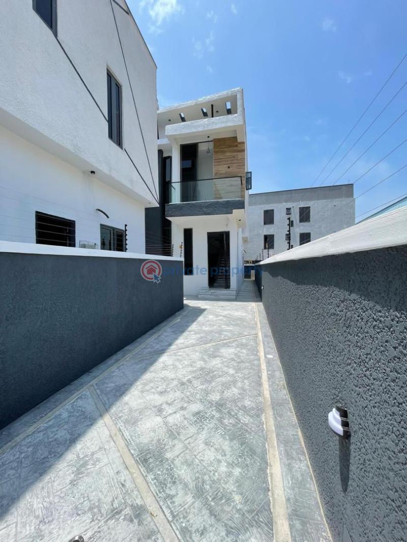 4 bedroom Detached Duplex For Sale Ikota Lekki Lagos - 0