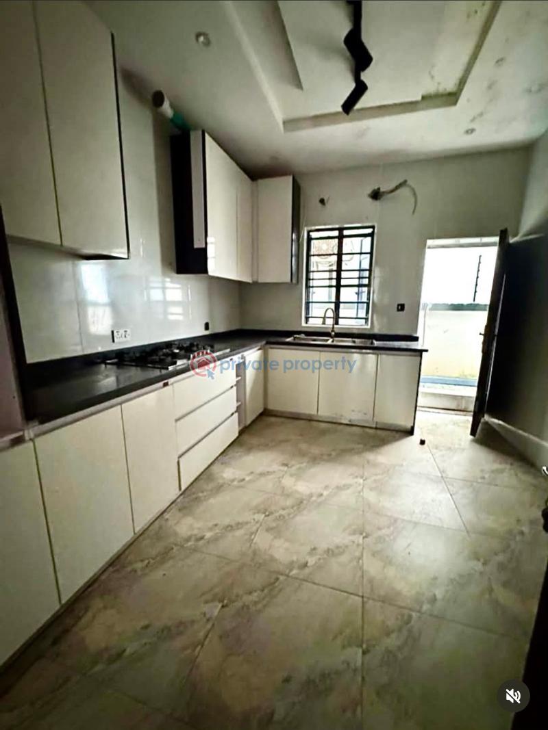 4 bedroom Semi detached Duplex For Rent Ologolo Lekki Lagos - 3