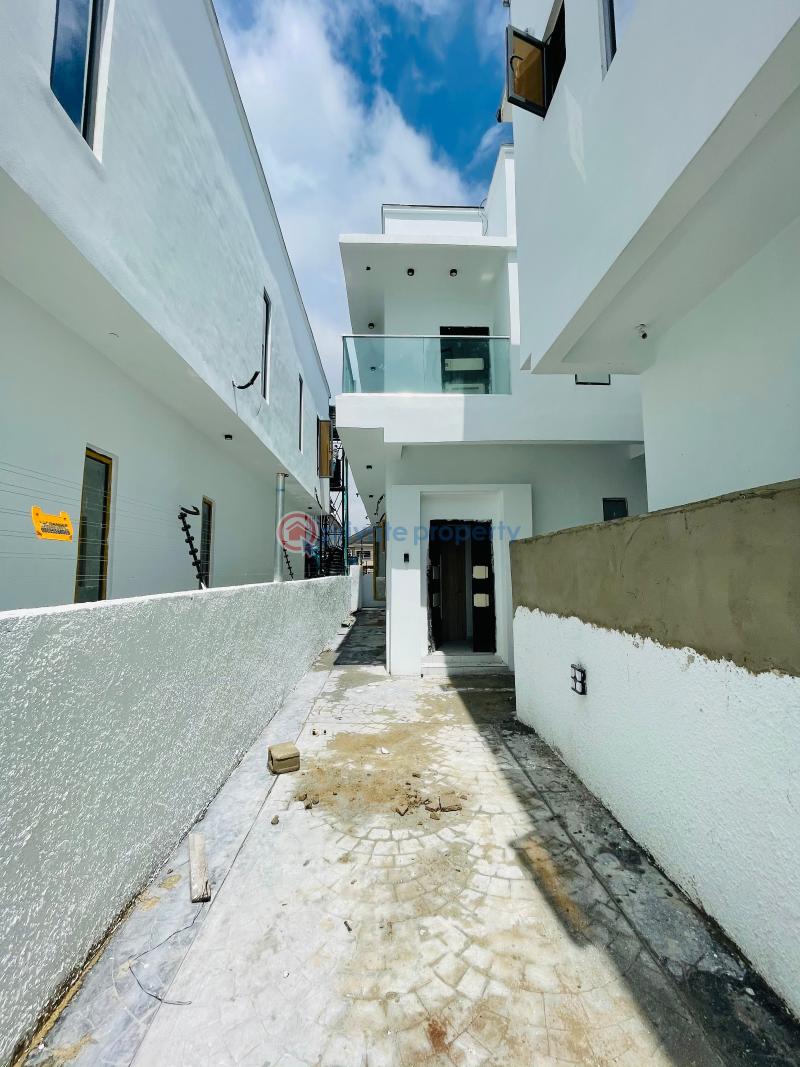 4 bedroom Duplex For Sale Chevron Drive Lekki Lagos - 0