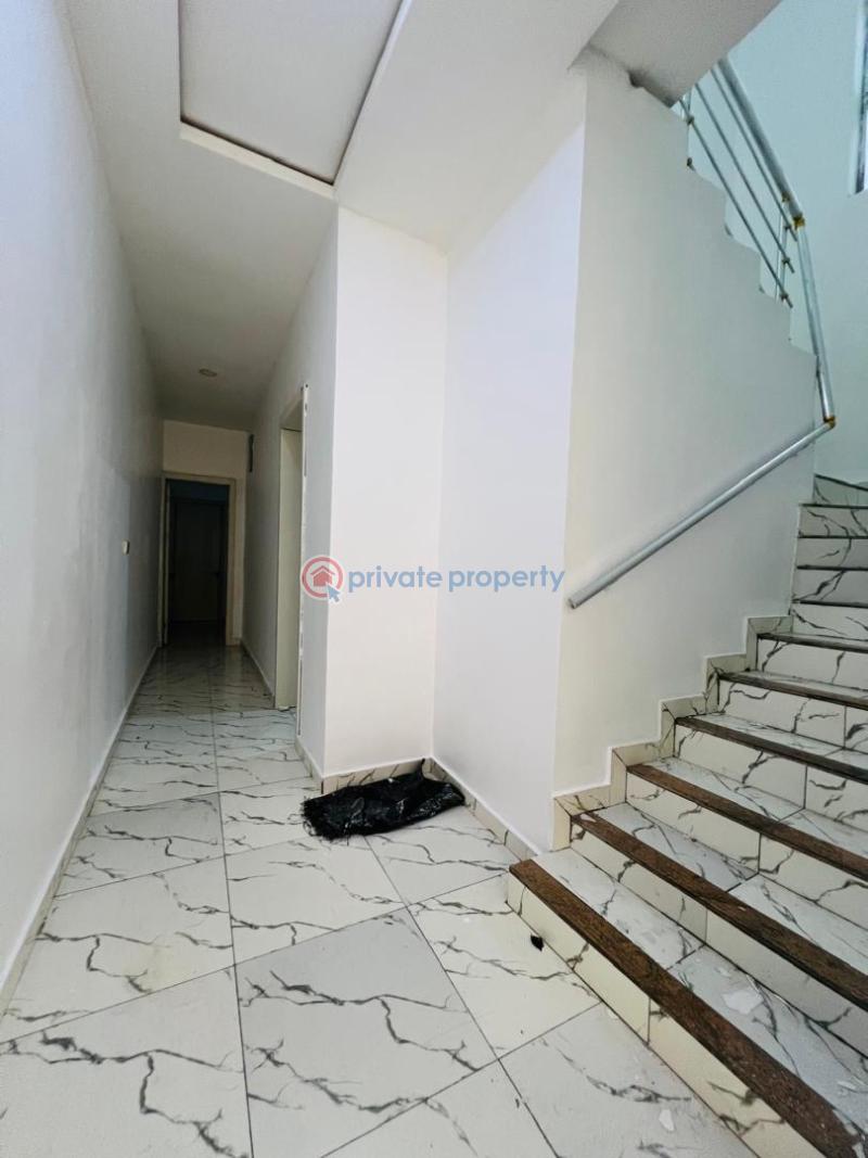 4 bedroom Semi detached Duplex For Rent Victoria Garden City Lekki Lagos - 4