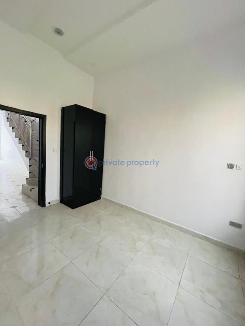4 bedroom Duplex For Rent Chevron Drive Lekki Lagos - 2