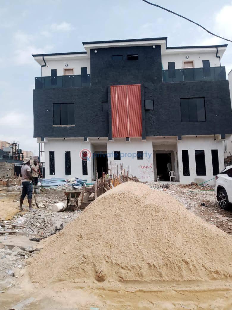 4 bedroom House For Sale Millennium Estate Gbagada Lagos - 0