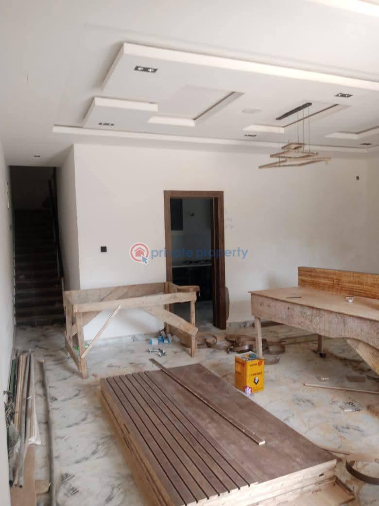 4 bedroom House For Sale Millennium Estate Gbagada Lagos - 3