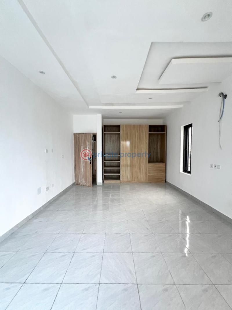 4 bedroom Semi detached Duplex For Sale Ologolo Lekki Lagos - 3