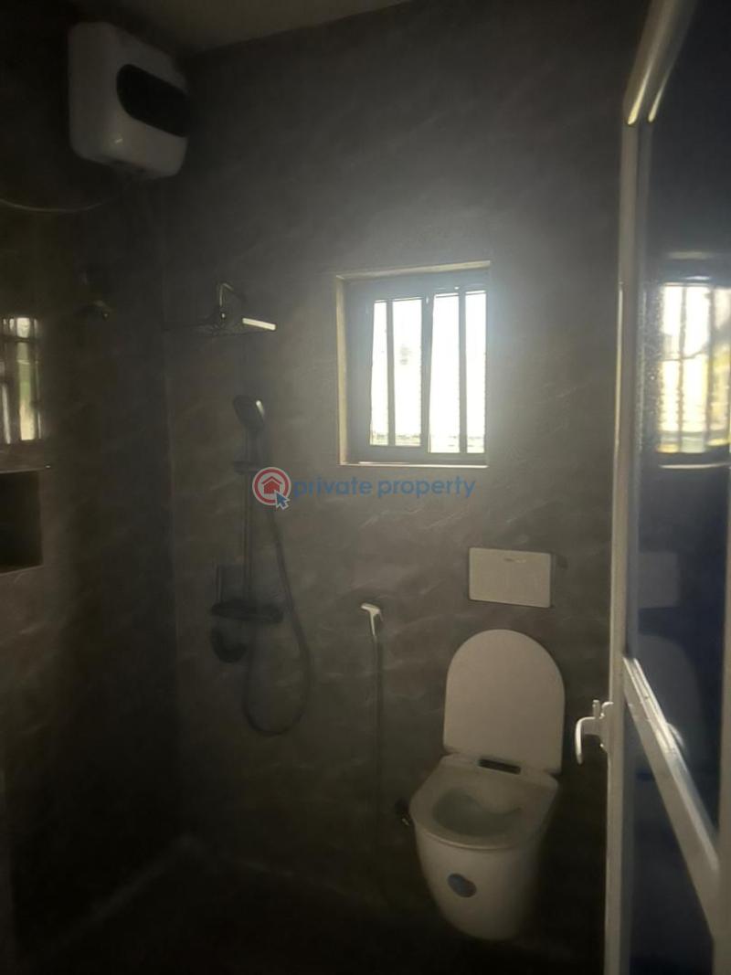 House For Rent At Kolapo Ishola Gra, Off General Gas, Akobo Ibadan. Akobo Ibadan Oyo - 6