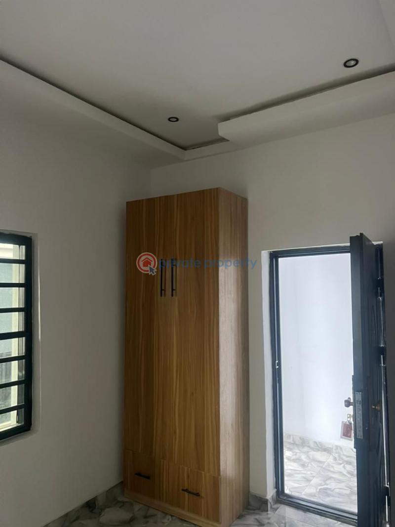 House For Rent At Kolapo Ishola Gra, Off General Gas, Akobo Ibadan. Akobo Ibadan Oyo - 2