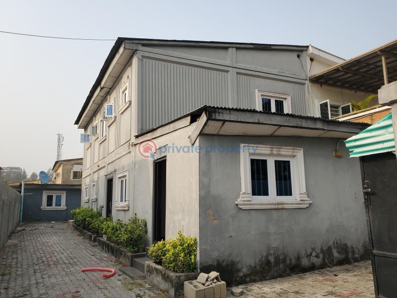 For rent 4 bedroom Semi detached Duplex Badagry Street, Dolphin Estate