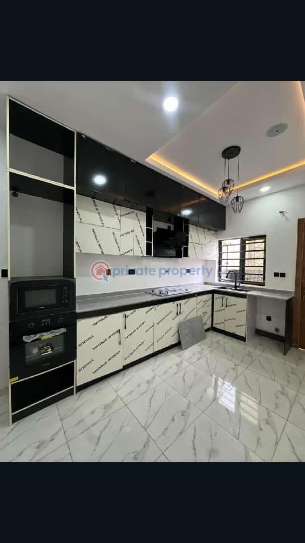 4 bedroom Semi detached Duplex For Sale Ikota Lekki Lagos - 3