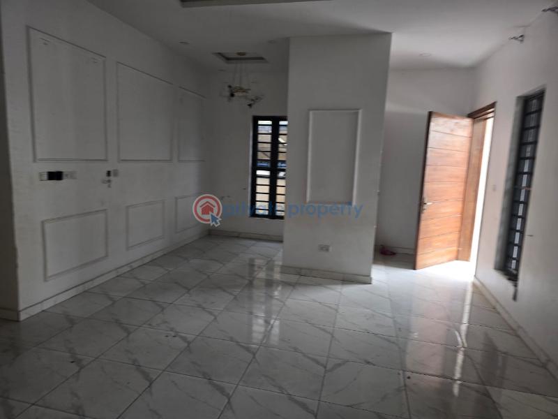 4 bedroom Semi detached Duplex For Rent Chevy Drive Estate, Chevron Lagos Island  - 2