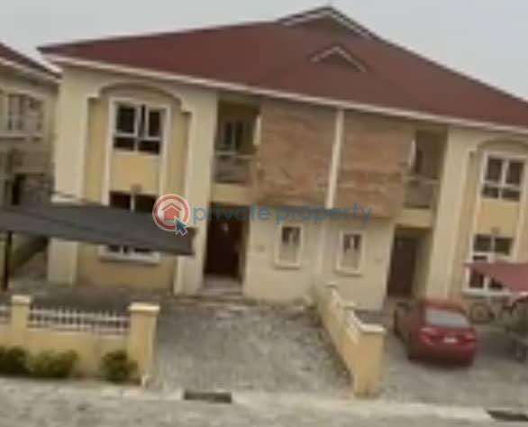 4 bedroom House For Sale Alpaton Estate, Osapa London, Lekki Lagos