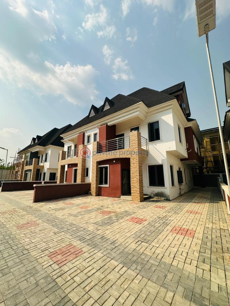 4 bedroom Semi detached Duplex For Sale LSDPC Maryland Estate Lagos - 1