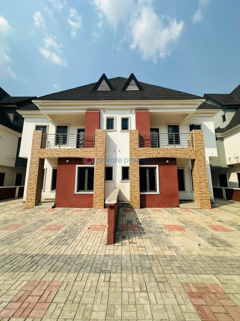 4 bedroom Semi detached Duplex For Sale LSDPC Maryland Estate Lagos - 0