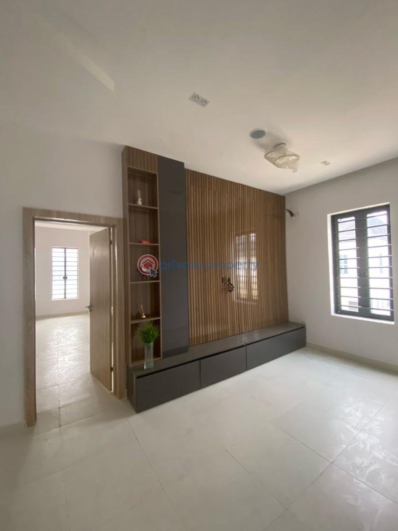 4 bedroom Semi detached Duplex For Sale Victoria Garden City Lekki Lagos - 2