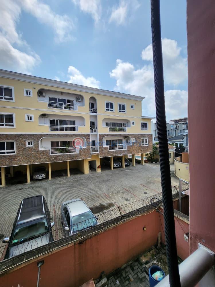 4 bedroom Terraced Duplex For Rent Victoria Island Lagos - 0