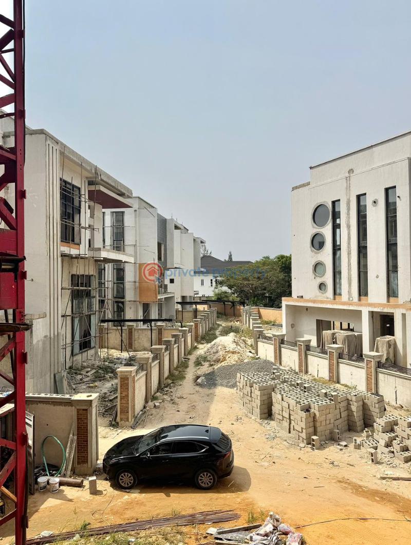 4 bedroom Terrace For Sale Estate Chevron Drive Lekki Lagos - 31