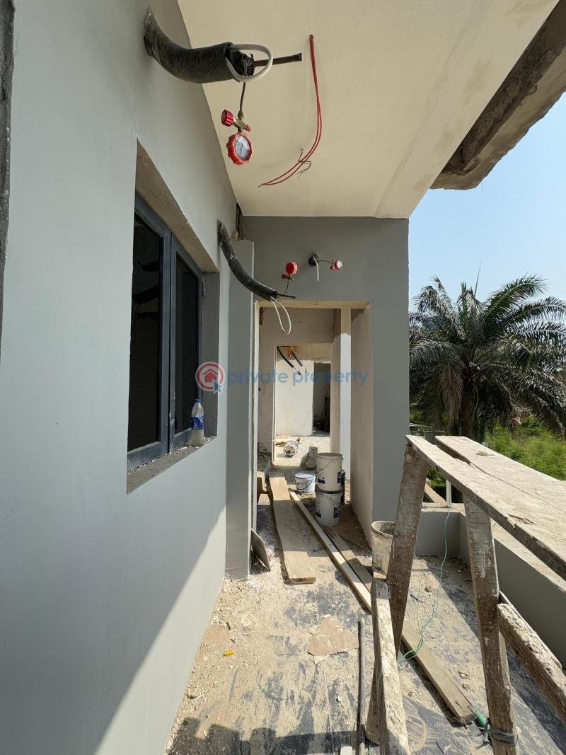 4 bedroom Terrace For Sale Estate Chevron Drive Lekki Lagos - 28