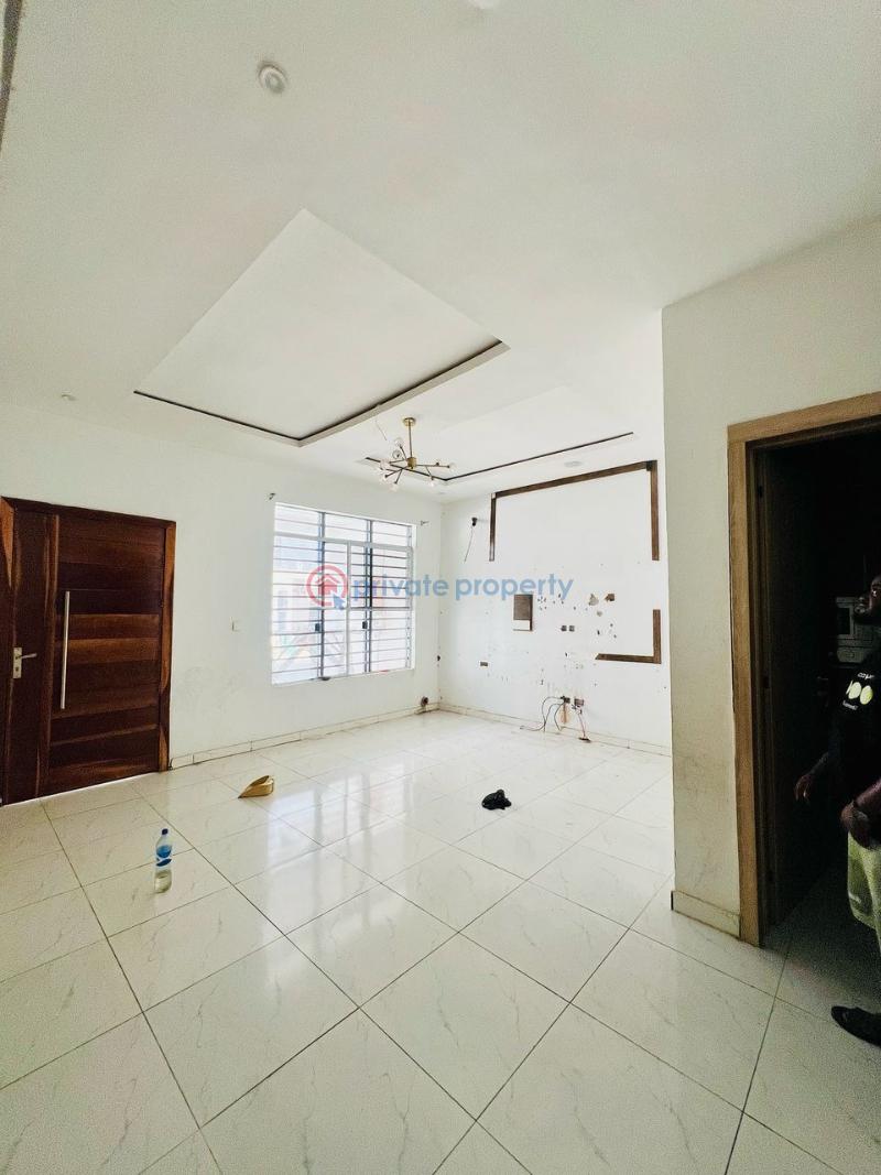 4 bedroom Terraced Duplex For Rent Along Lekki Expressway Lagos - 5