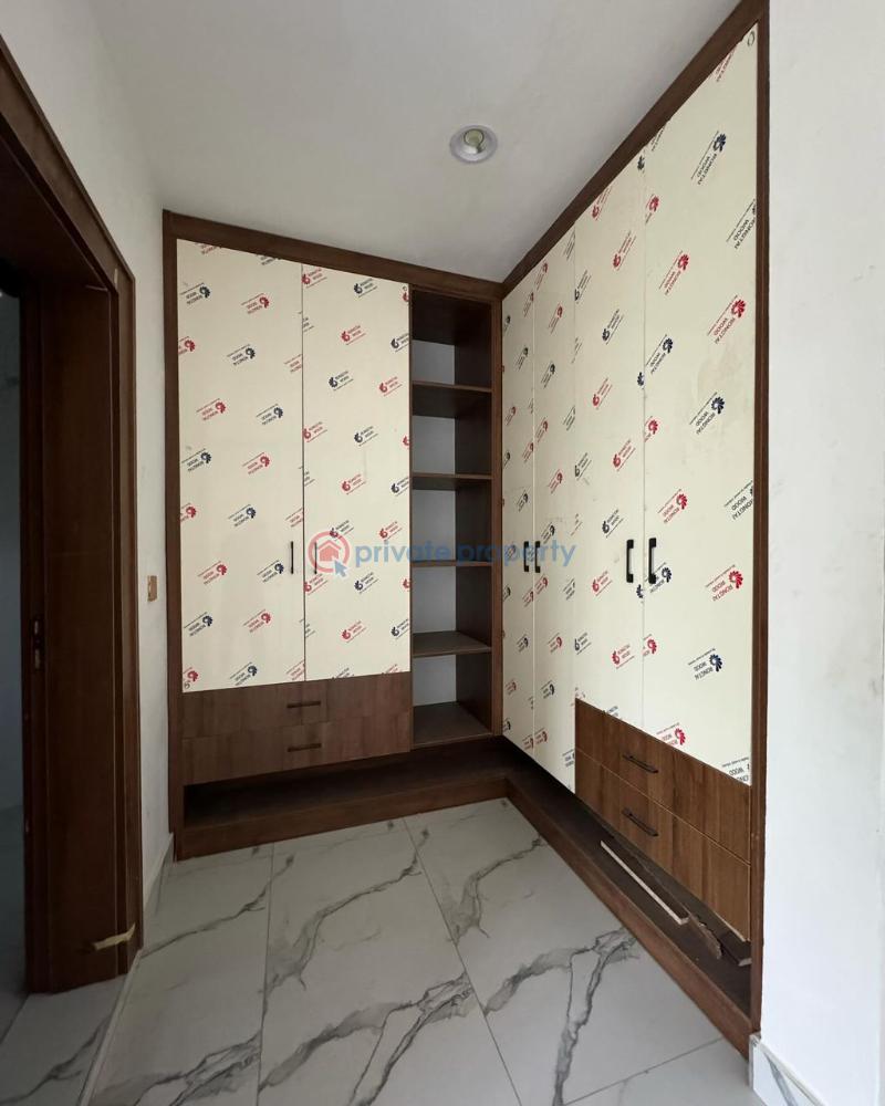 4 bedroom Terrace For Sale Guzape Abuja Phase 1  - 1