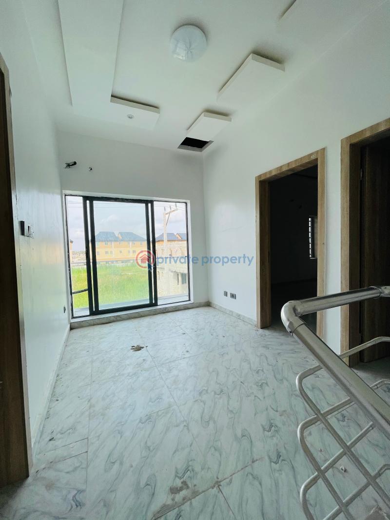 4 bedroom Terrace For Rent Ikota Lekki Lagos - 4
