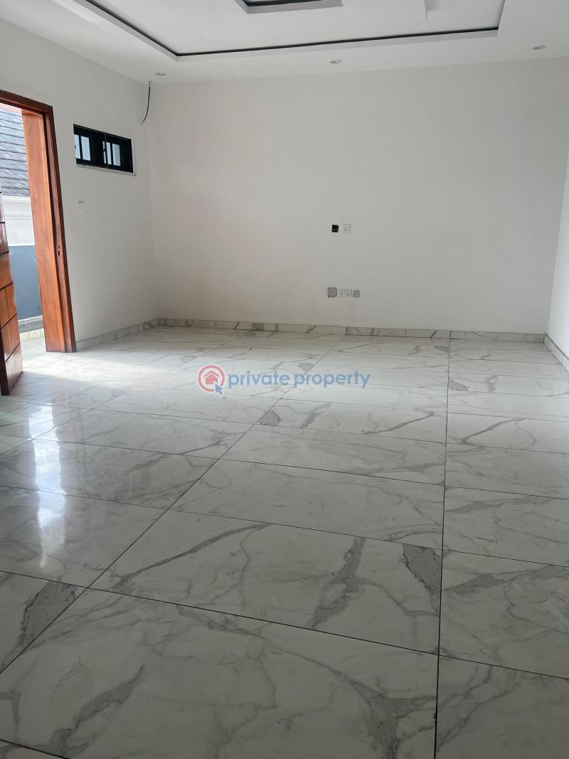 4 bedroom Terraced Duplex For Sale Jakande, Lekki Jakande Lekki Lagos - 2