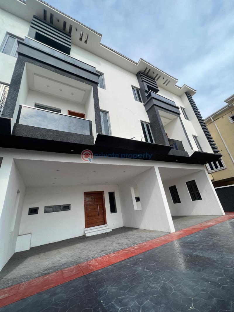 4 bedroom Terraced Duplex For Sale Jakande, Lekki Jakande Lekki Lagos - 1