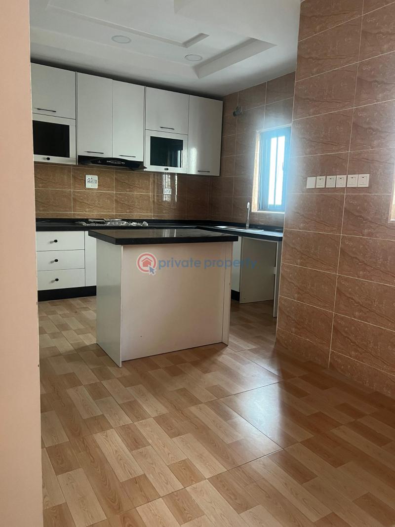 4 bedroom Terraced Duplex For Sale Jakande, Lekki Jakande Lekki Lagos - 3