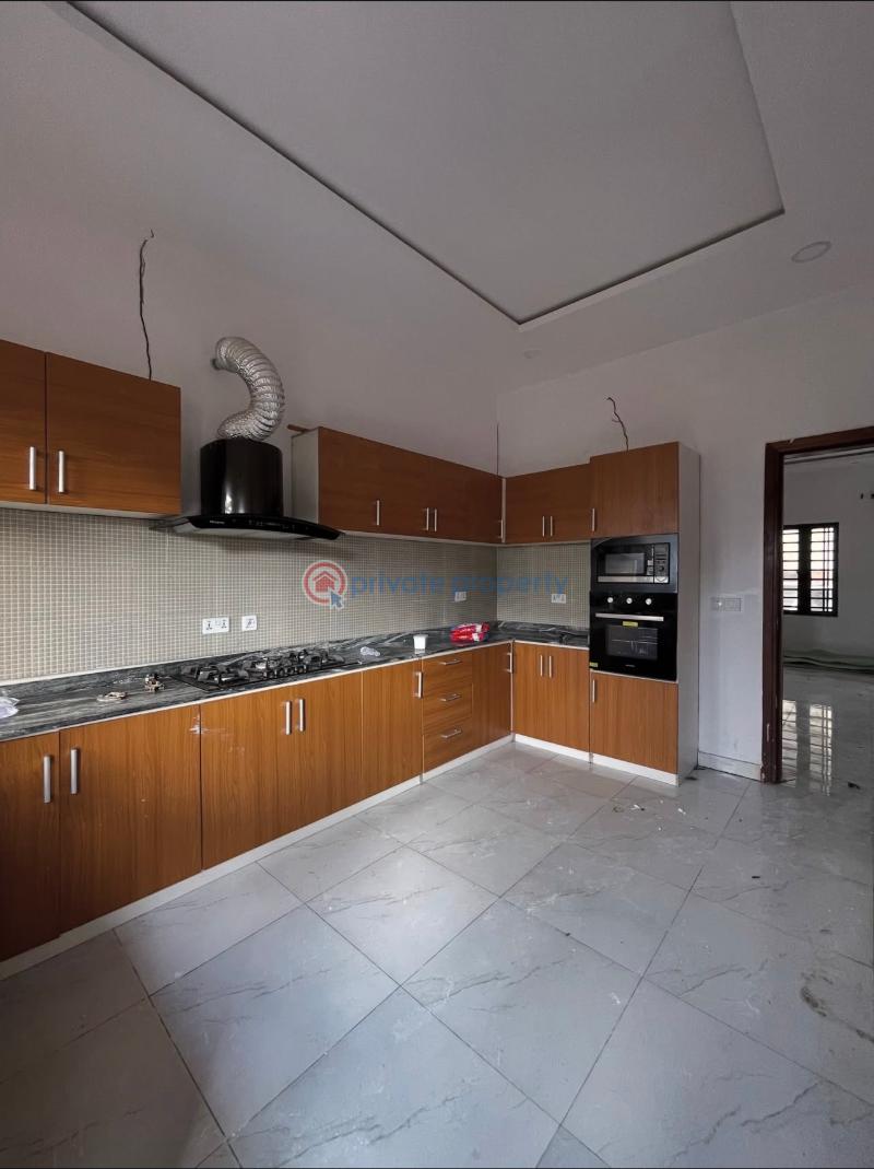 4 bedroom Terraced Duplex For Rent Idado Lekki Lagos - 5