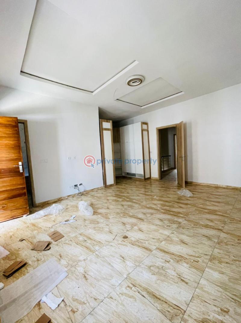 4bedroom terrace duplex - 8 4 bedroom Terrace For Sale Vgc (harris Drive) Lekki Lagos - 8