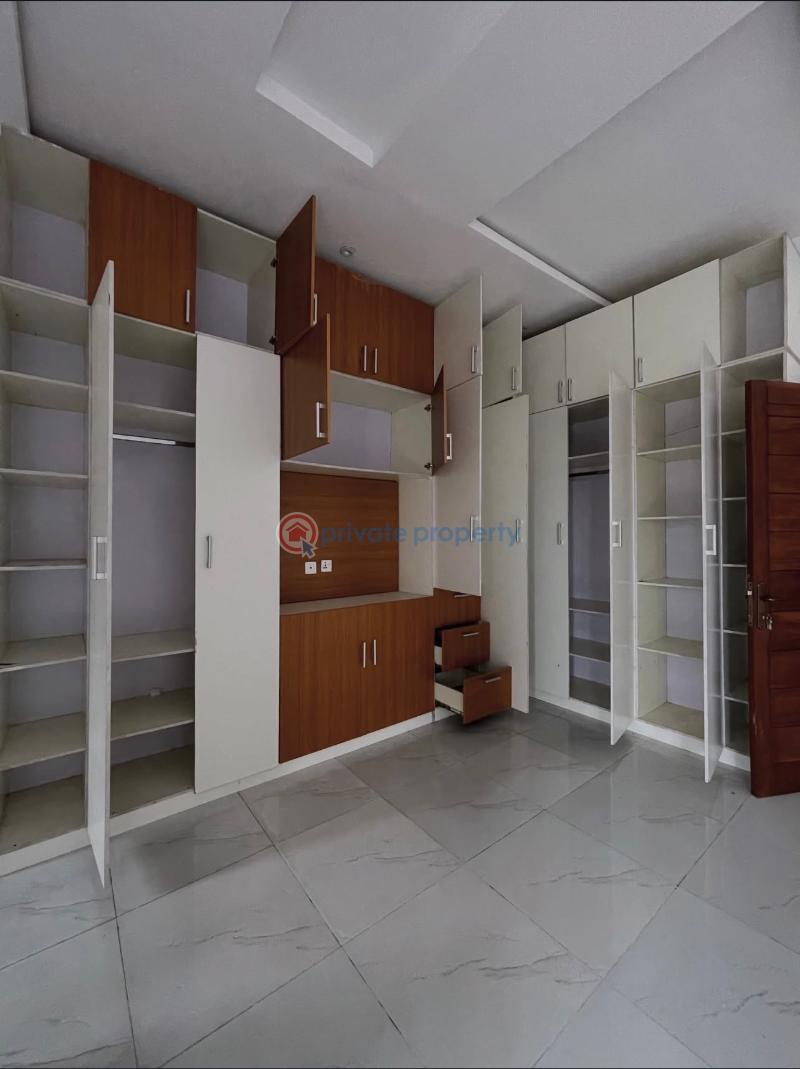 4 bedroom Terraced Duplex For Rent Idado Lekki Lagos - 10