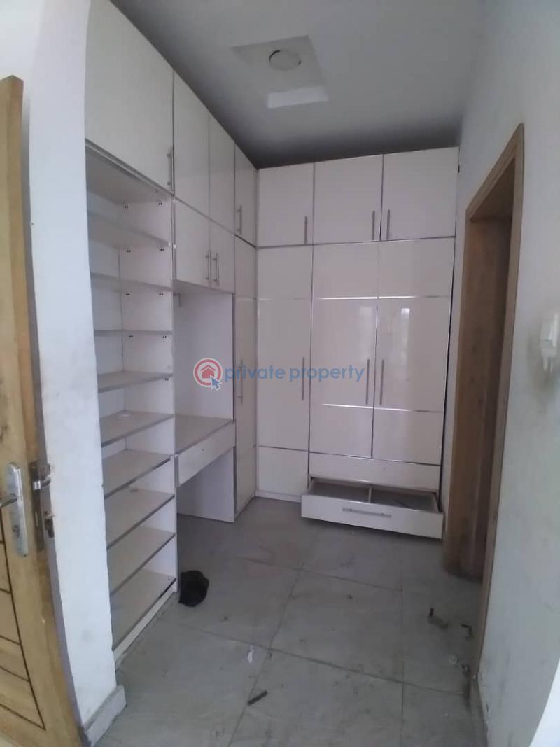 4 bedroom Terraced Duplex For Rent Ogudu GRA Ojota Lagos - 6