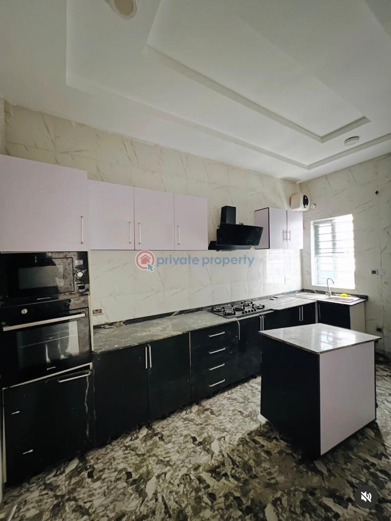 4 bedroom Terraced Duplex For Rent Ikota Lekki Lagos - 3